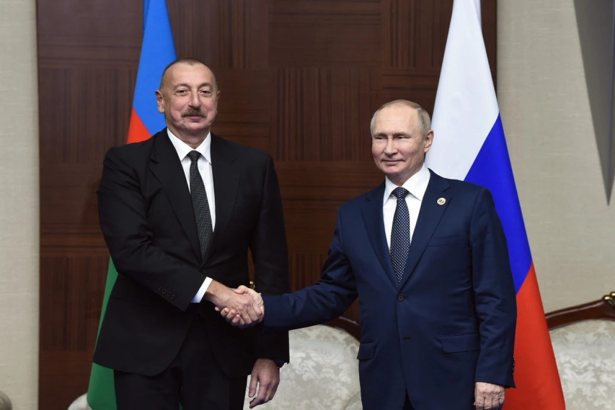Владимир Путин поздравил Ильхама Алиева