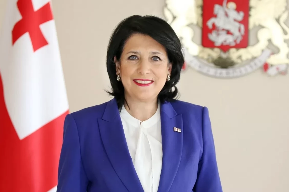 Президент Грузии поздравила Ильхама Алиева