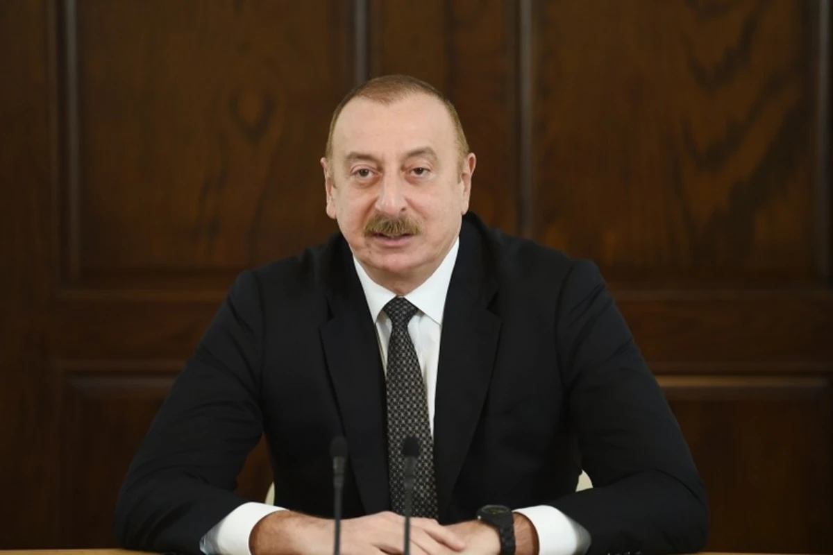 Dövlət başçısı: “Gün gələcək, biz Qərbi Azərbaycanda da belə gözəl məclis keçirəcəyik”