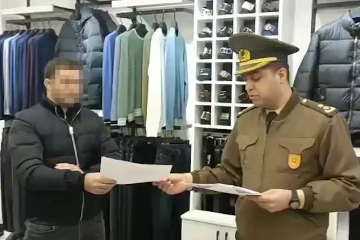 Bakıda kişi geyimləri mağazasının fəaliyyəti dayandırıldı - FOTO