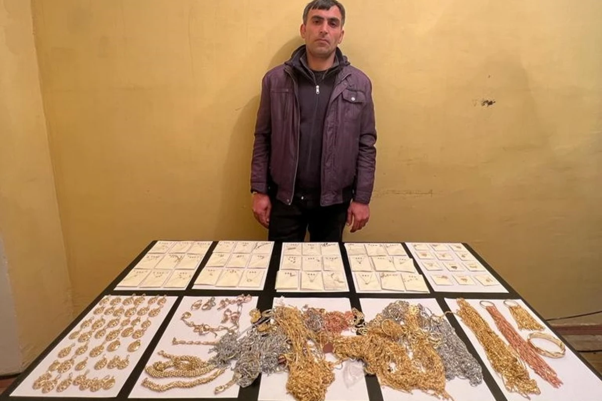 İrandan Azərbaycana 2 kq qızıl keçirilməsinin qarşısı alınıb - FOTO