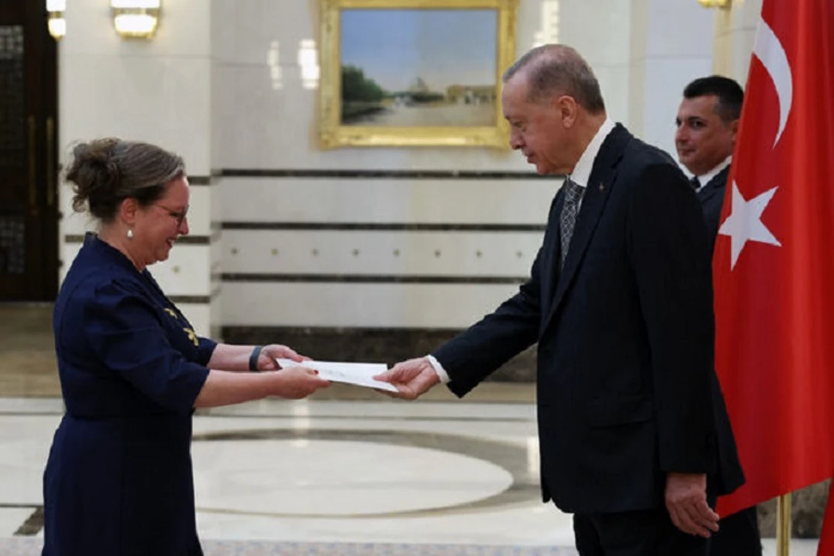 İsrail səfiri etimadnaməsini Türkiyə Prezidentinə təqdim edib - FOTO/VİDEO