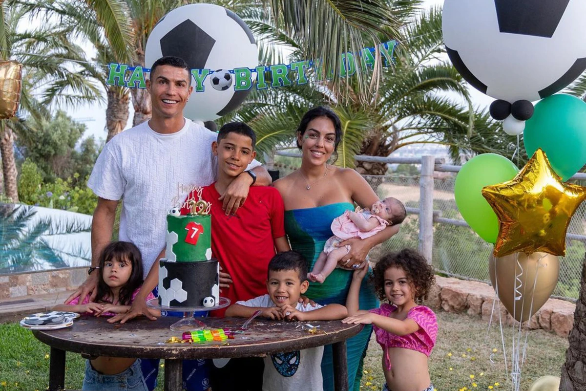 Ronaldonun oğlu Real Madridin akademiyasına qəbul olub - FOTO