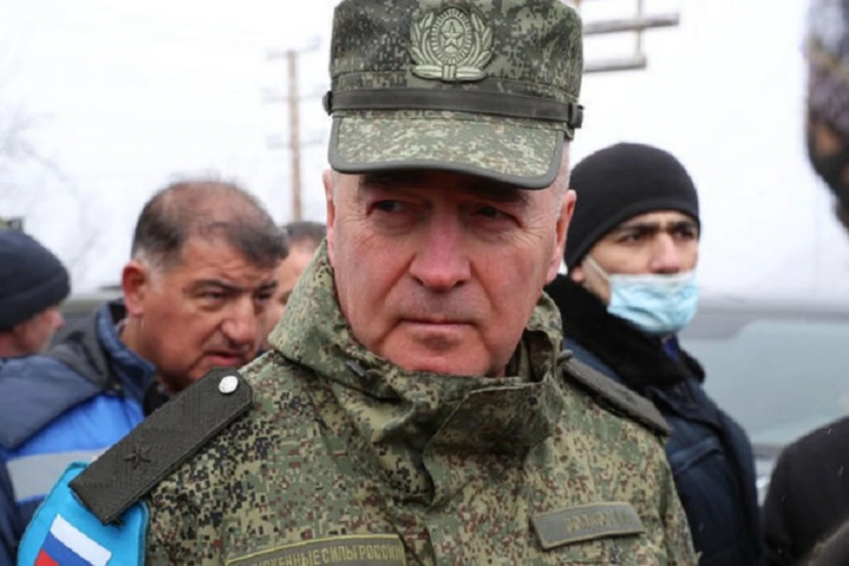 Волков, игнорирующий азербайджанских активистов, встретился с сепаратистом Варданяном - ОБНОВЛЕНО + ВИДЕО