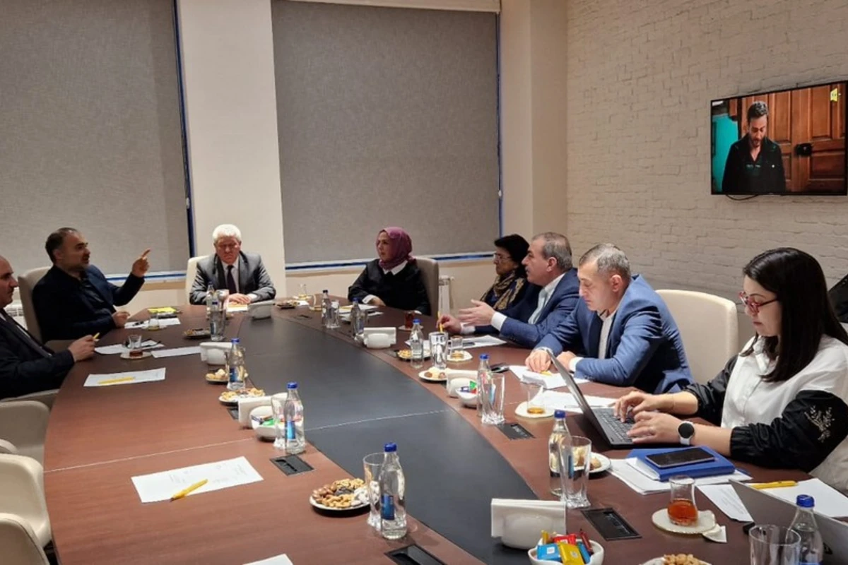 İTV-nin Baş direktoru Yayım Şurasına hesabat verib - FOTO İTV-nin Baş direktoru Yayım Şurasına hesabat verib - FOTO