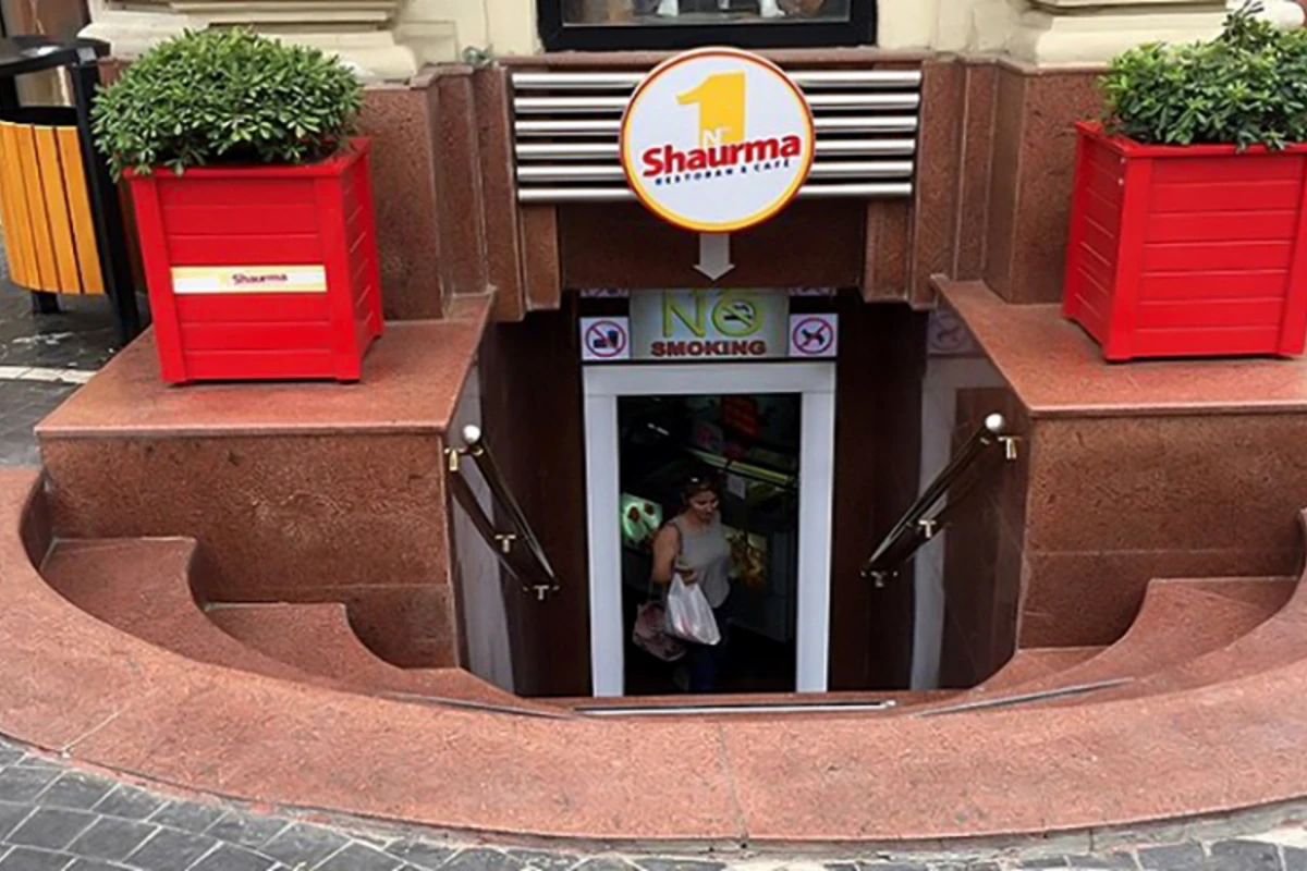 Массовая драка в ресторане Shaurma N1