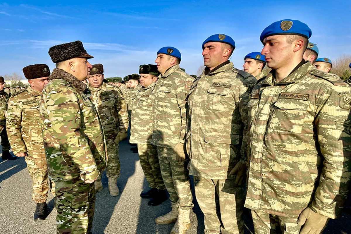 Керим Велиев проверяет боеготовность личного состава на освобожденных территориях - ВИДЕО