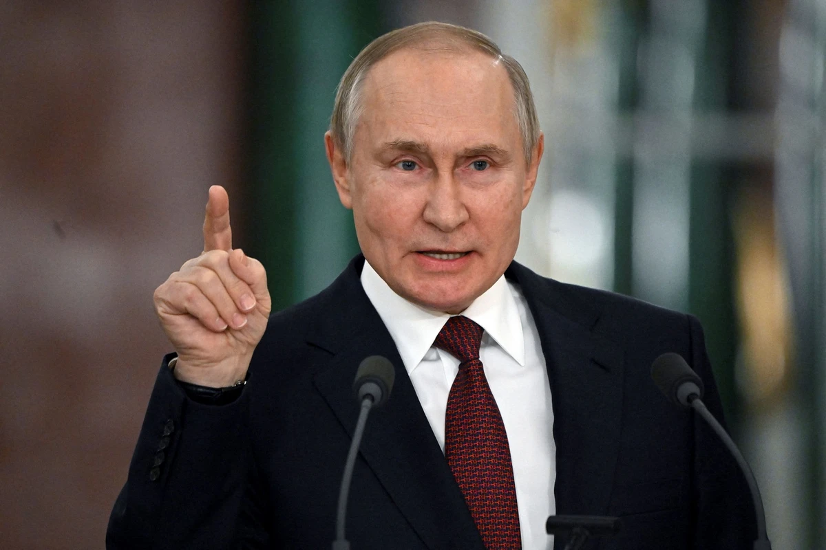 Putin Ukraynada bütün cəbhəboyu atəşkəs elan edib Putin Ukraynada bütün cəbhəboyu atəşkəs elan edib