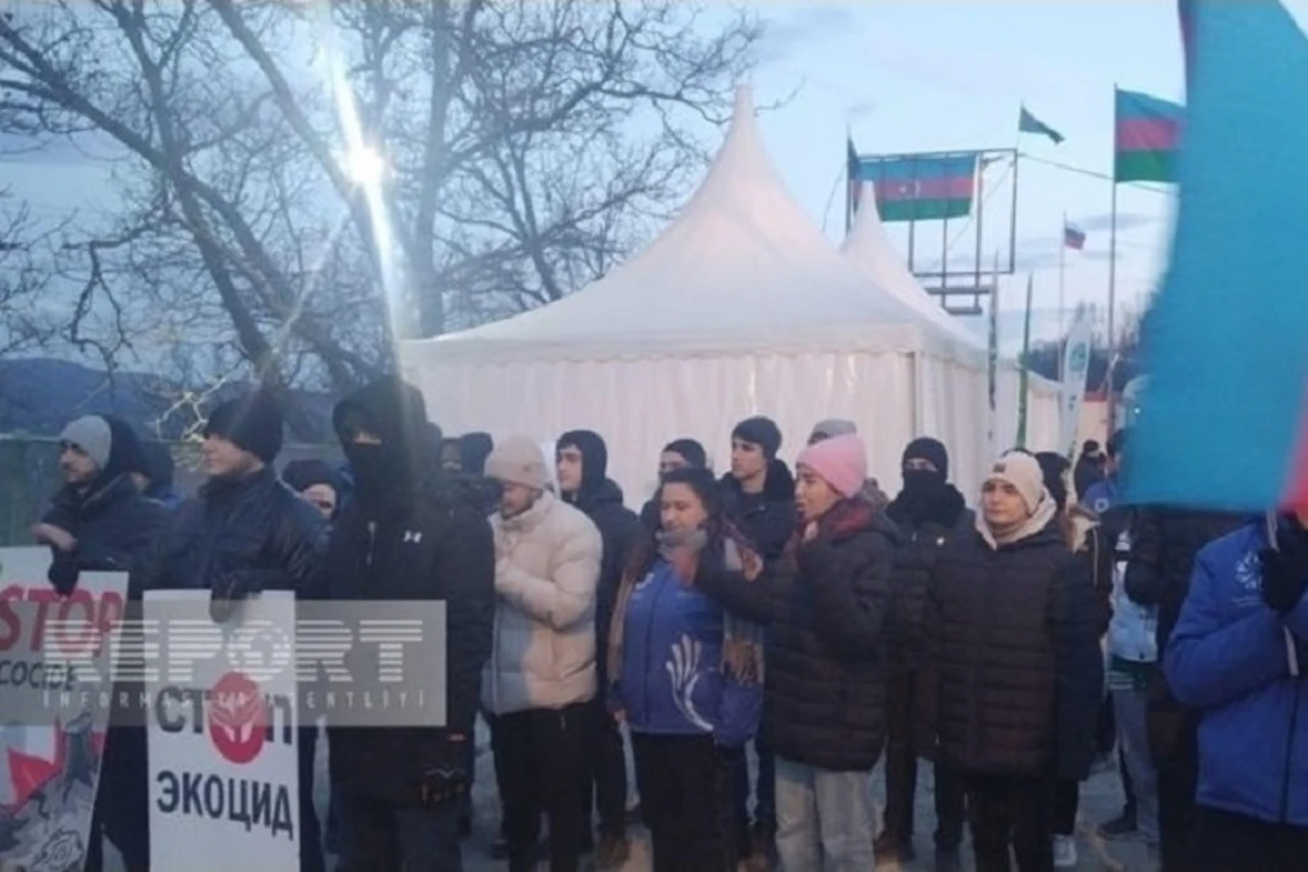 По дороге Ханкенди - Лачын беспрепятственно проехали автомобили МККК - ОБНОВЛЕНО + ФОТО