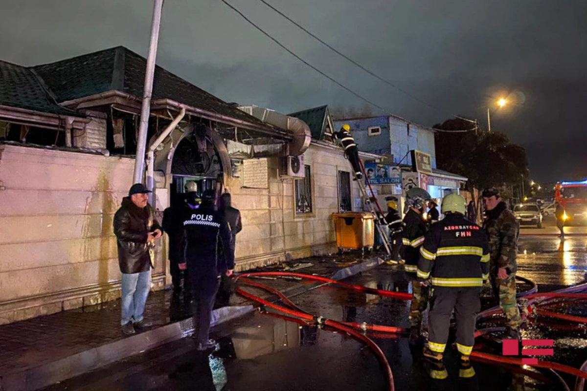 В Баку взорвалась газовая труба, произошел пожар - ФОТО