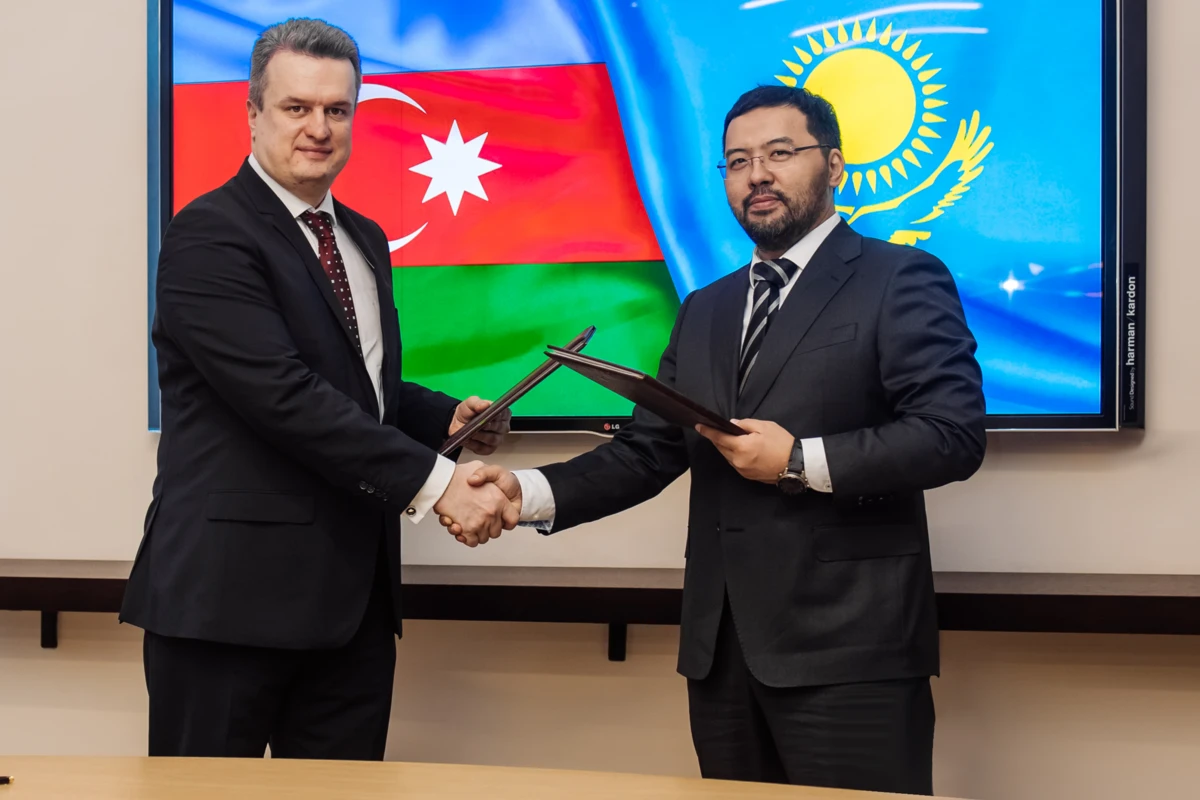 AzerTelecom и Казахтелеком переходят в активную фазу реализации Транскаспийского проекта - ФОТО