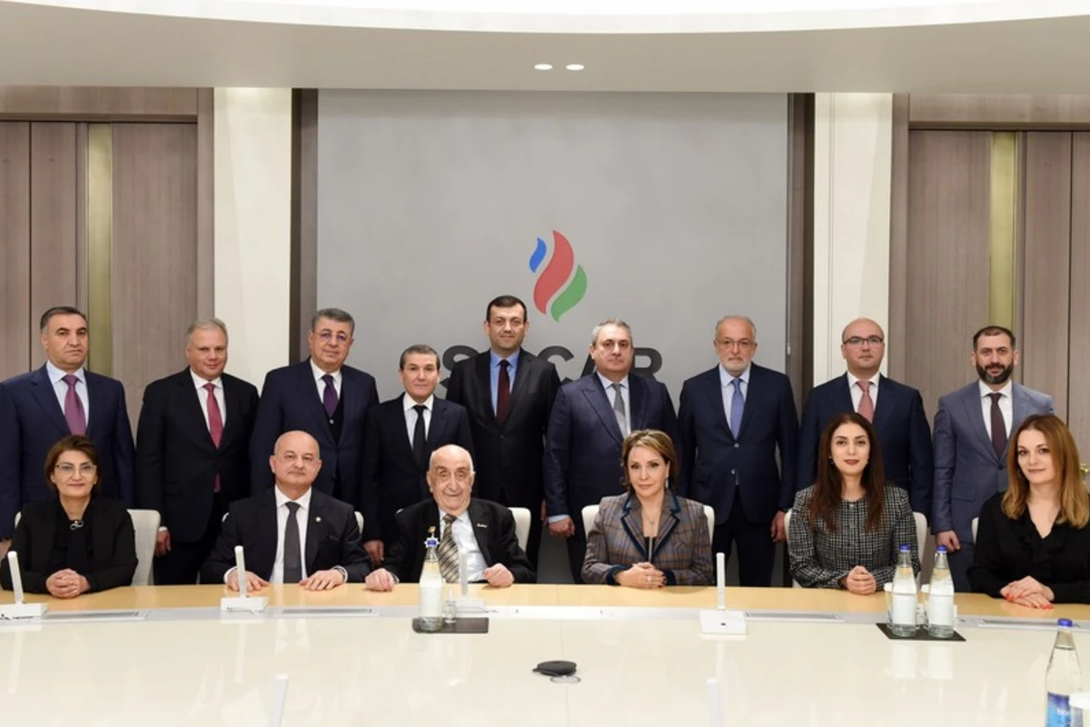 Xoşbəxt Yusifzadənin 93 yaşının tamam olması münasibətilə SOCAR-da tədbir keçirilib - FOTO Xoşbəxt Yusifzadənin 93 yaşının tamam olması münasibətilə SOCAR-da tədbir keçirilib - FOTO