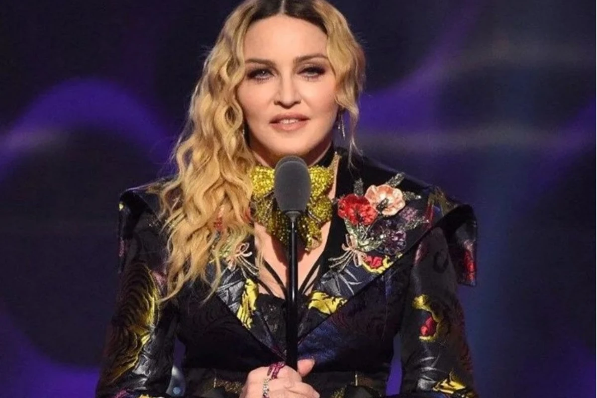 Madonnadan gözlənilməz addım: 18 milyonluq instaqram səhifəsindən... - FOTO