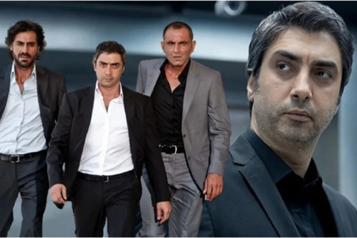 “Kurtlar Vadisi Pusu”nun aktyoru qəza keçirdi: Barmaqlarını avtomobil əzdi - FOTO