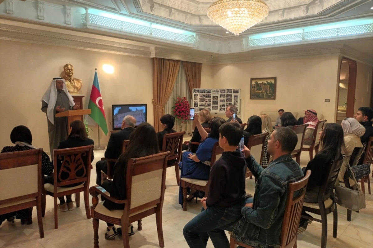Küveytdə 20 Yanvar faciəsi qurbanlarının xatirəsi anılıb - FOTO