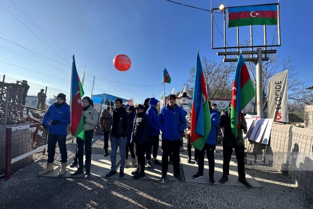 Акция протеста на дороге Ханкенди-Лачын продолжается 44 дня - ФОТО