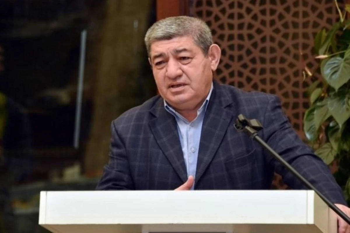 Deputat XİN əməkdaşlarını tənqid edib