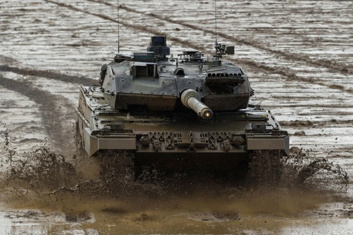 Almaniya Ukraynaya “Leopard” tankları göndərir Almaniya Ukraynaya “Leopard” tankları göndərir