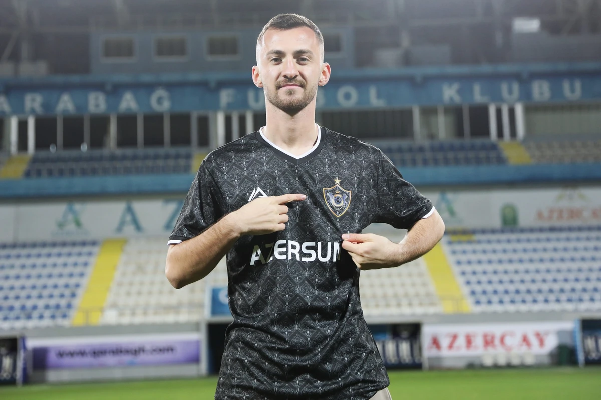 Qarabağın yeni transferi bu nömrəni seçdi - FOTO Qarabağın yeni transferi bu nömrəni seçdi - FOTO