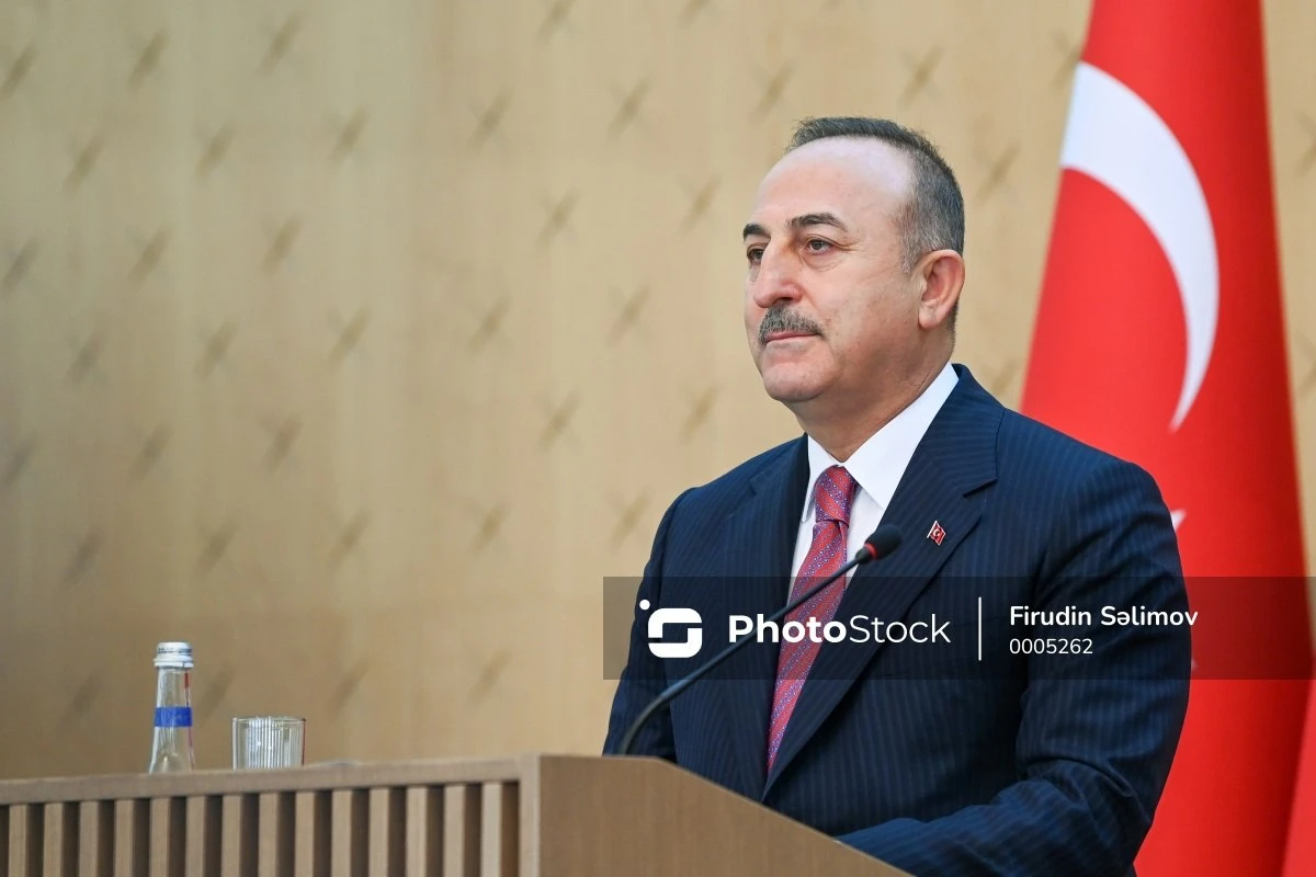 Çavuşoğlu Ceyhun Bayramova zəng edib, İrandakı səfirliyə hücumu pisləyib