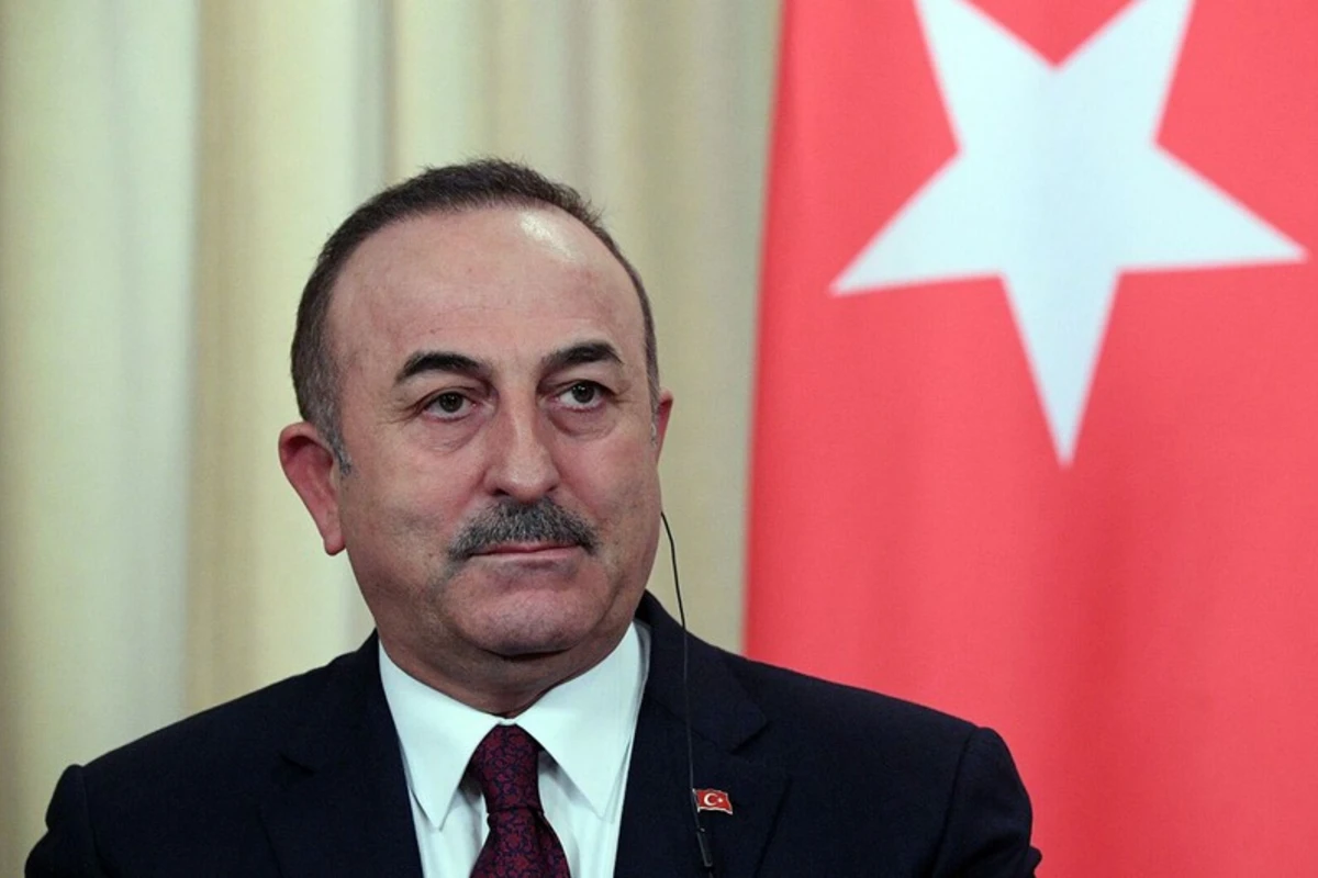 Türkiyə XİN başçısı: “Avropada İslam düşmənçiliyi dayanmır”