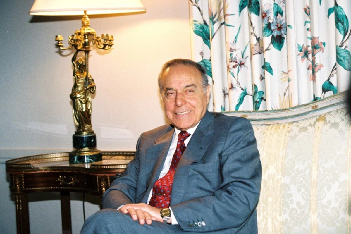 “Heydər Əliyev-100” yubiley medalının yaradılması Milli Məclisin işlər planına daxil edilib