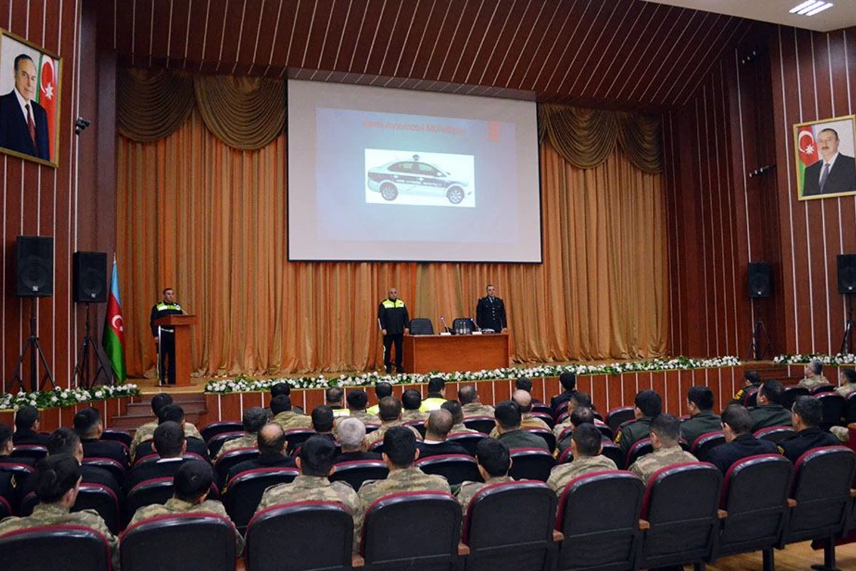 Hərbi yol polisinin şəxsi heyəti ilə təlim-metodiki toplantı keçirilib - FOTO