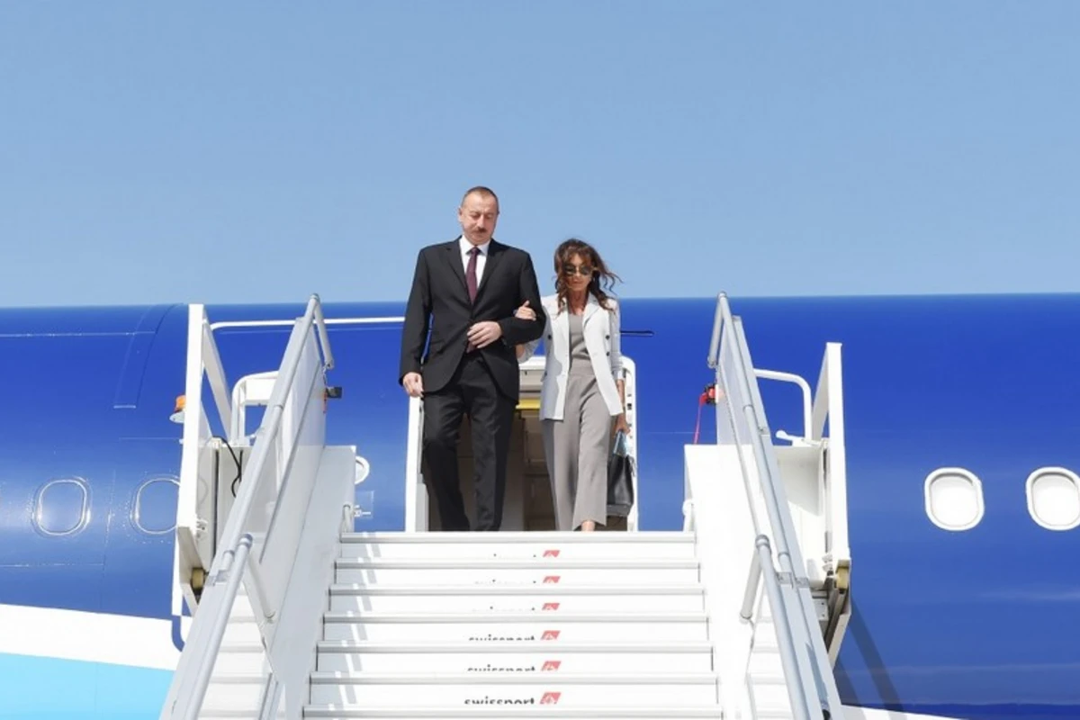 Prezident İlham Əliyev Macarıstana rəsmi səfərə gedib - FOTO