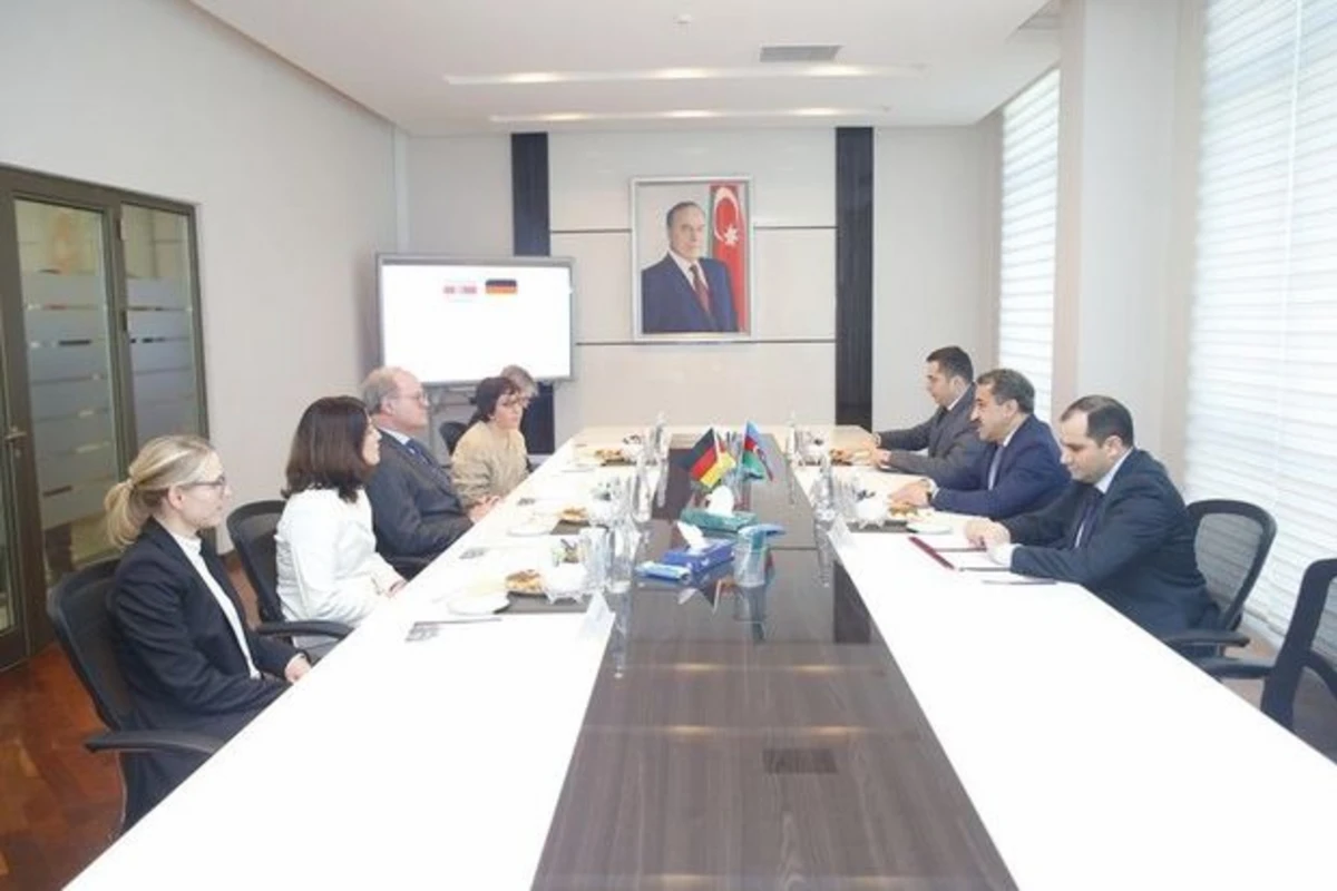 Kamran Əliyev Münhenin Baş prokuroruna terrorçuluğa qarşı mübarizə fəaliyyəti barədə məlumat verib - FOTO