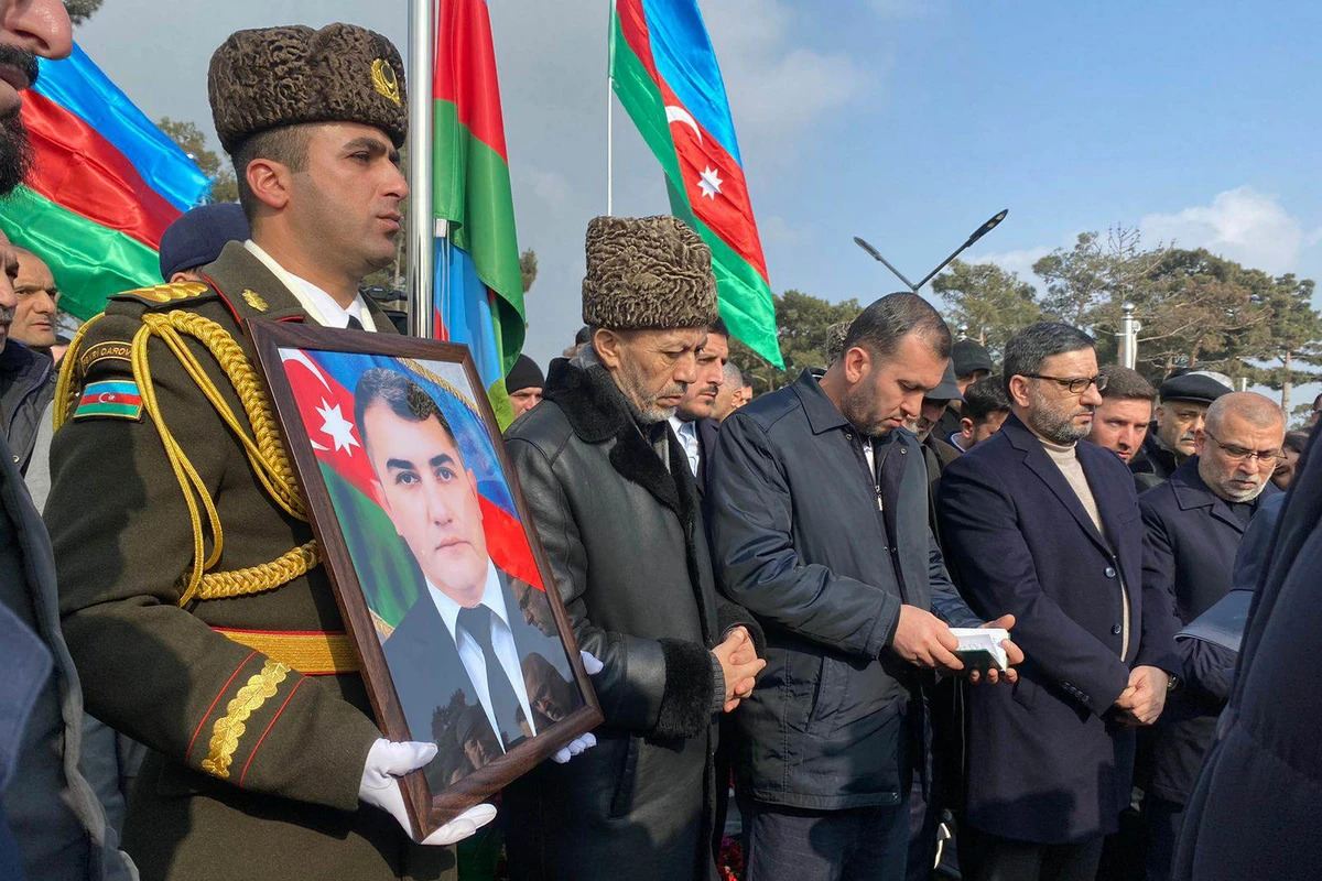 Şəhid Orxan Əsgərov dəfn edilib - YENİLƏNİB-3