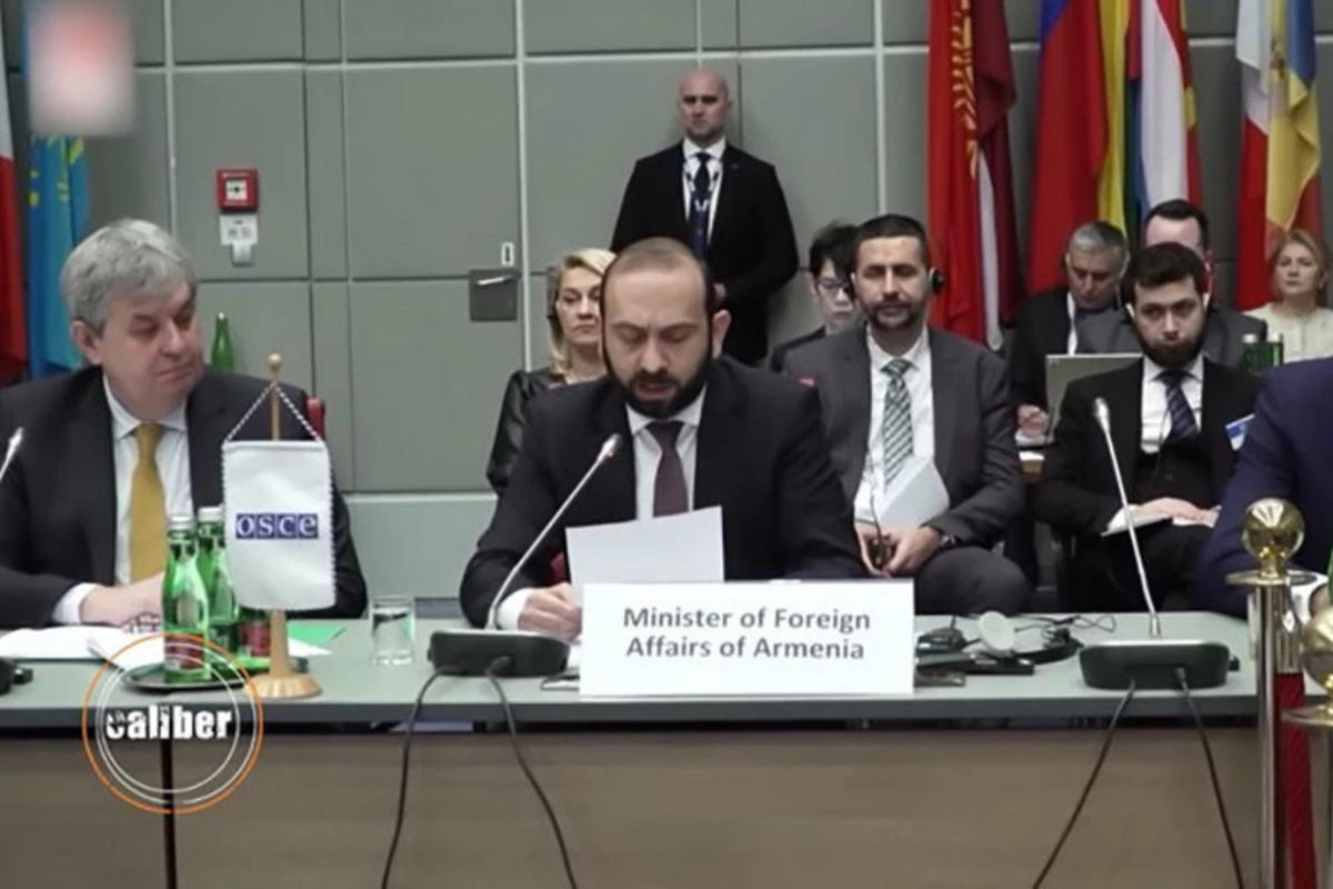 Caliber Ermənistan XİN başçısının Avropa Parlamentindəki qapalı görüşü barədə süjet hazırlayıb - VİDEO