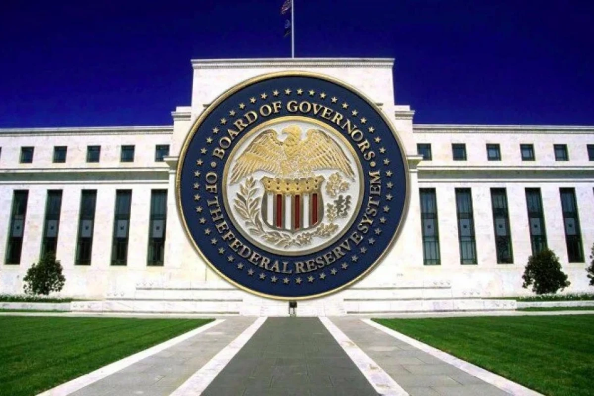ФРС США приняла решение по доллару