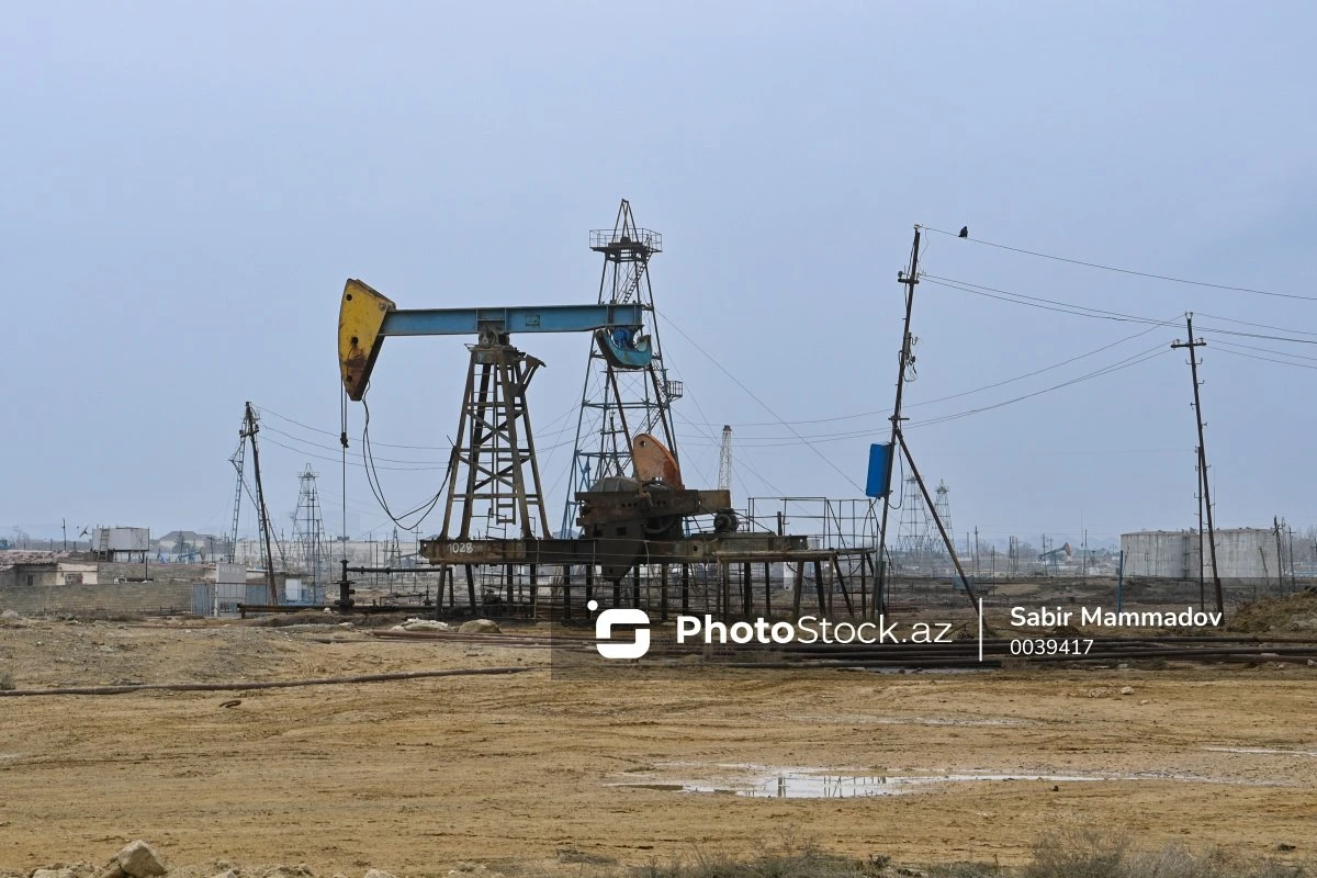 Цена азербайджанской нефти упала ниже 87 долларов