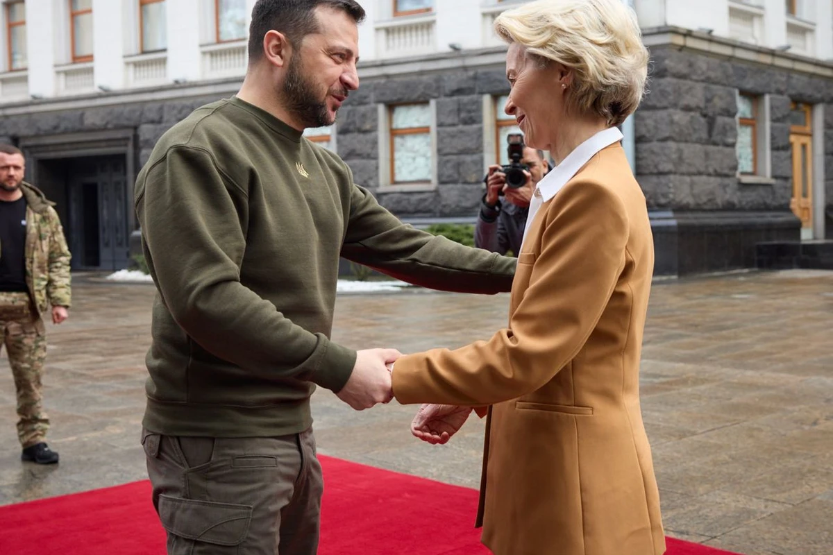 Zelenski Kiyevdə Ursula fon der Lyayen ilə görüşdü - FOTO