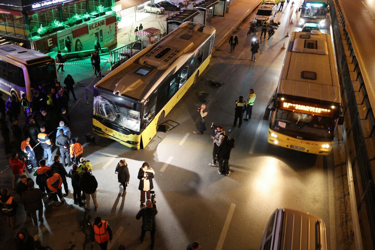 Türkiyədə avtobus qəzası: Azərbaycanlı yaralandı, vəziyyəti ağırdır - FOTO/VİDEO