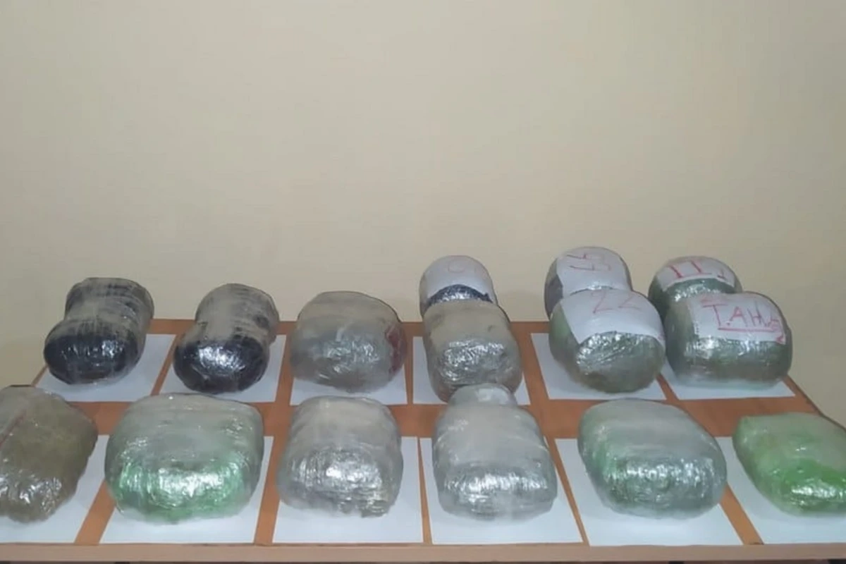 DSX İrandan Azərbaycana 18 kiloqramdan artıq narkotik maddə keçirilməsinin qarşısını alıb - FOTO