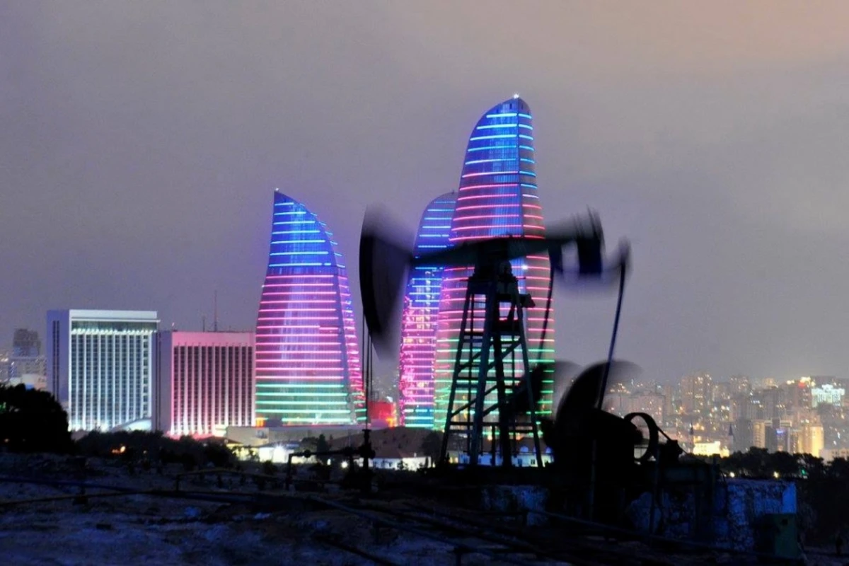Азербайджанская нефть подешевела Азербайджанская нефть подешевела