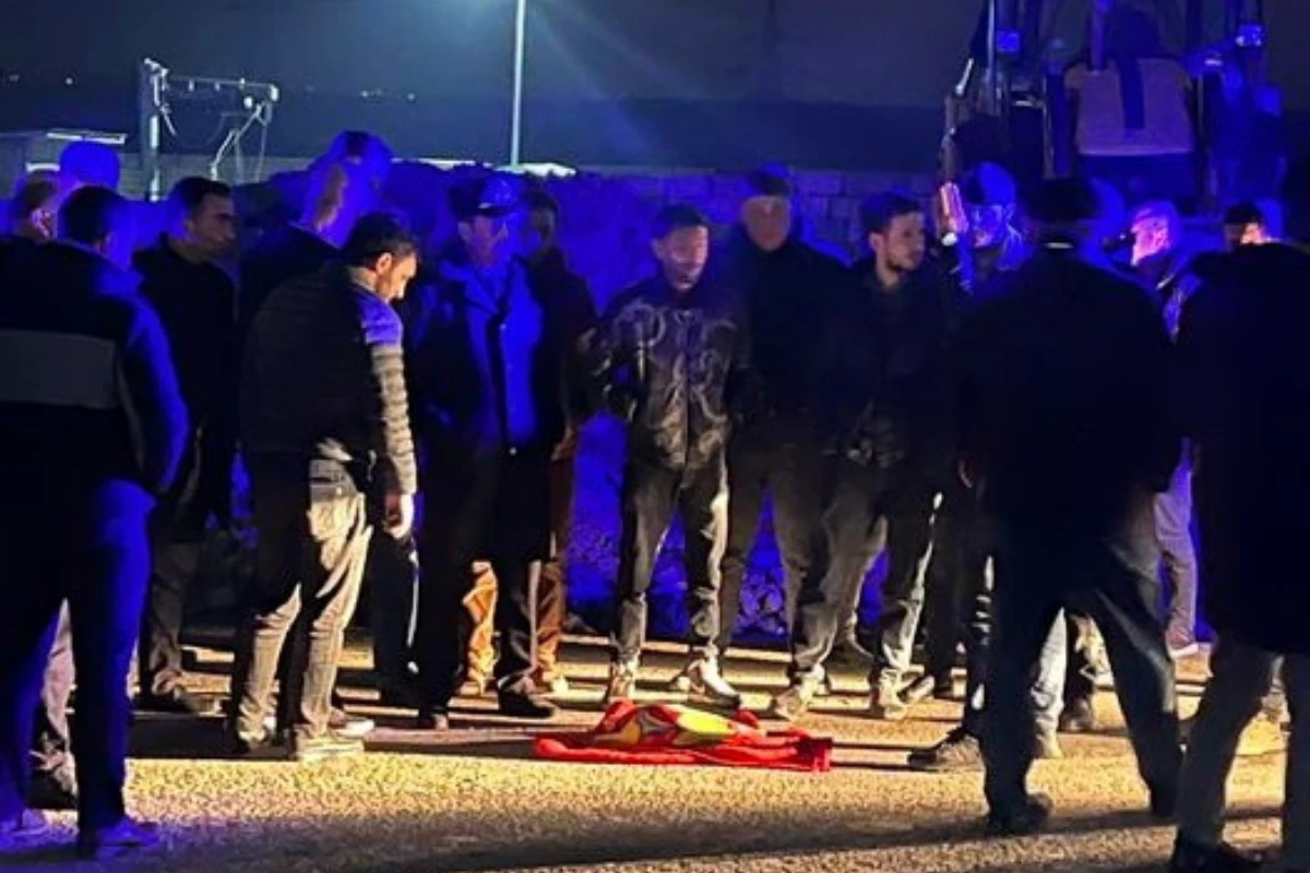 Yeni doğulan körpəsini asfaltın üstünə atan ana necə tutulub? - RƏSMİ/YENİLƏNİB