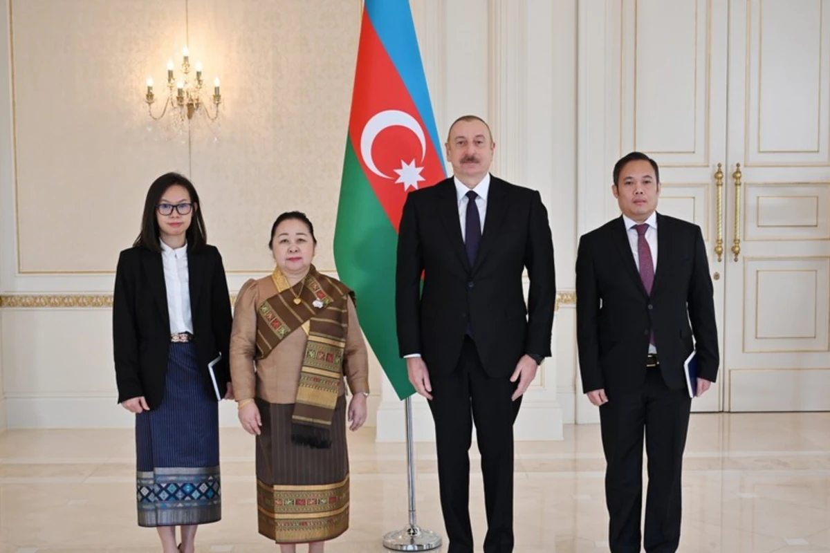 Azərbaycan Prezidenti Laosun yeni səfirinin etimadnaməsini qəbul edib - YENİLƏNİB - FOTO