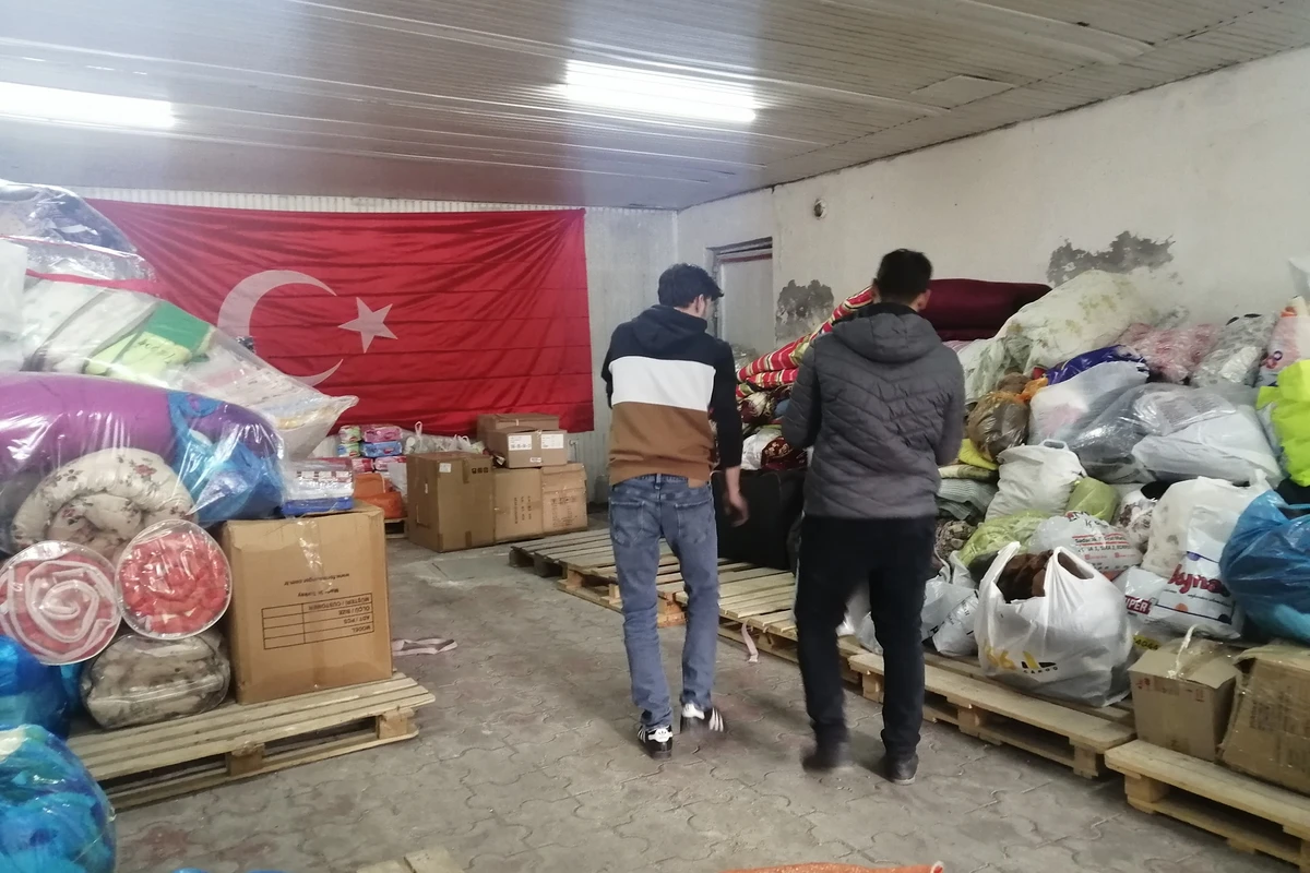 Azərbaycan xalqı qardaş Türkiyə üçün səfərbər olub - VİDEO