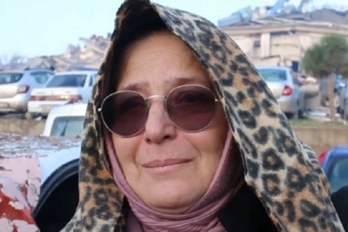 Qızı dağıntılar altında qalan ananın fəryadı: “Qızıma ev yox, məzar almışam” - VİDEO Qızı dağıntılar altında qalan ananın fəryadı: “Qızıma ev yox, məzar almışam” - VİDEO