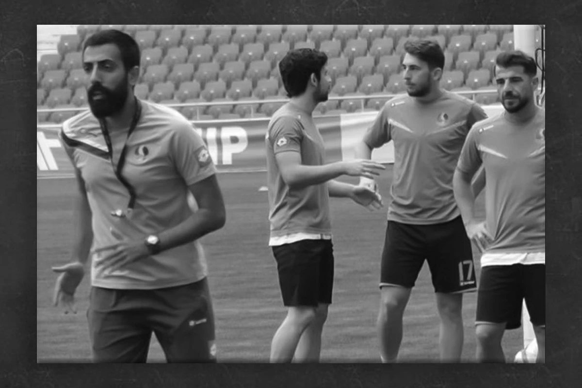 Dağıntılar altından sağ çıxarılan məşqçi xəstəxanada öldü - FOTO