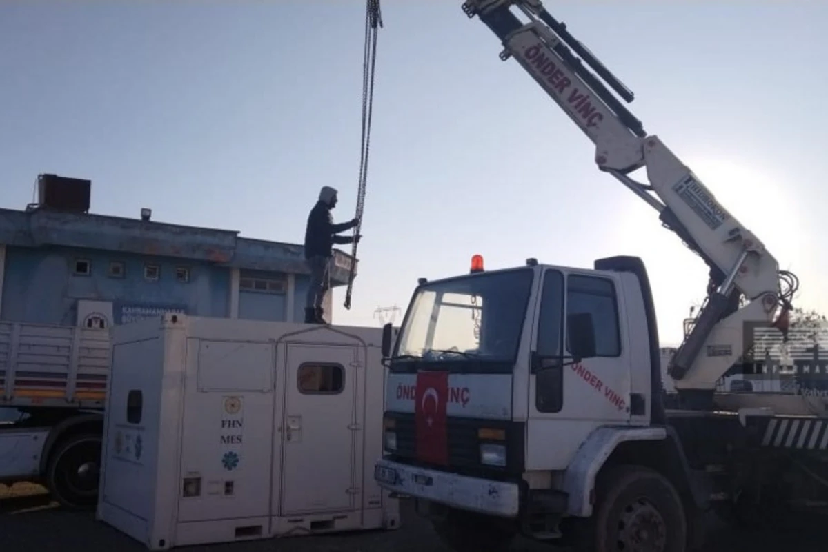 FHN-in Mobil səhra hospitalı Kahramanmaraşda quraşdırılmağa başlanılıb - FOTO