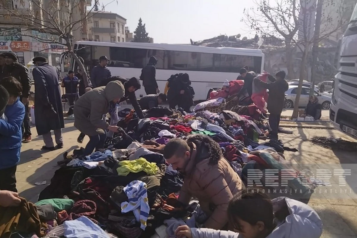 Kahramanmaraşda zərərçəkmişlərə humanitar yardımlar paylanılır - FOTO