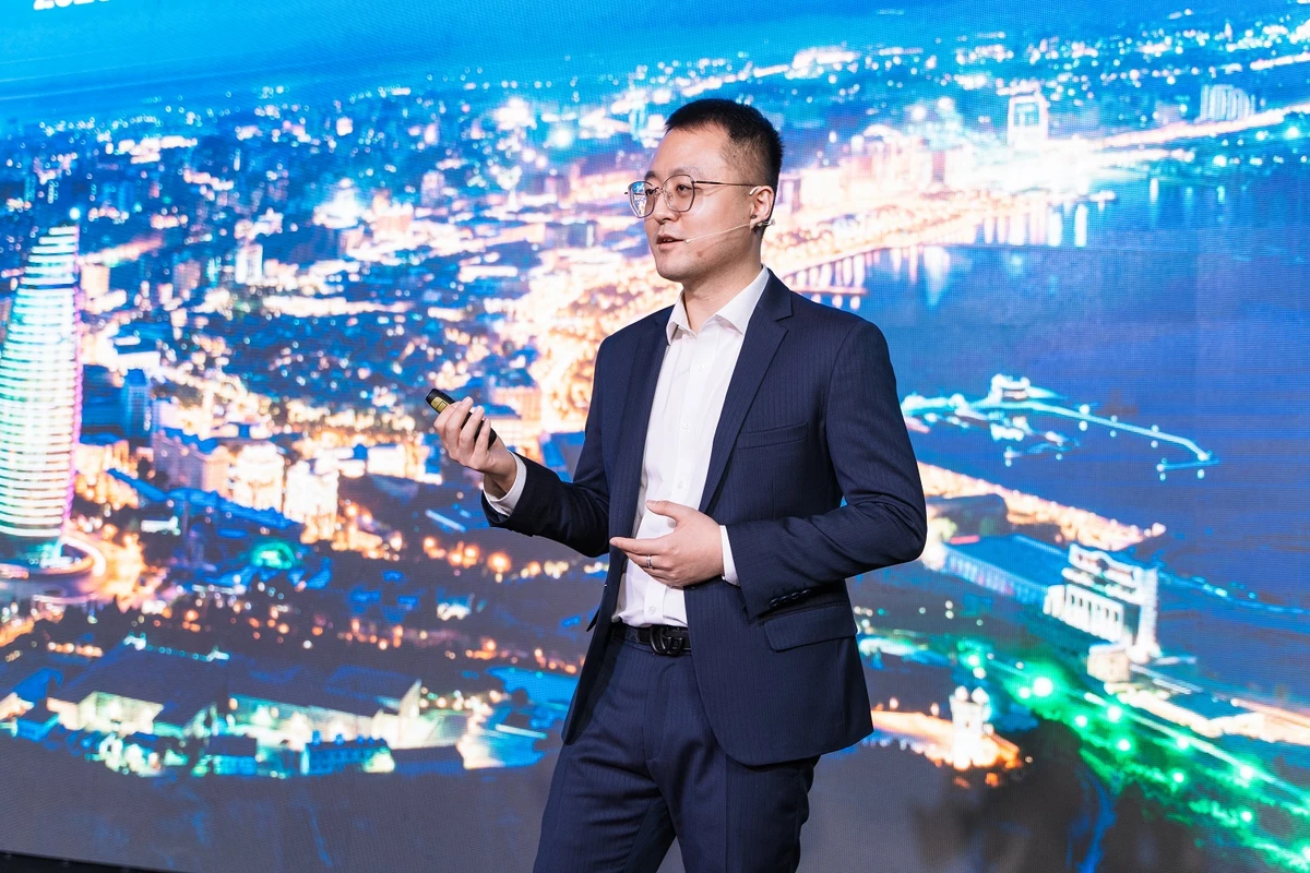 Yeni HONOR Xa Series smartfonlarının Azərbaycanda rəsmi təqdimatı keçirildi - FOTO Yeni HONOR Xa Series smartfonlarının Azərbaycanda rəsmi təqdimatı keçirildi - FOTO
