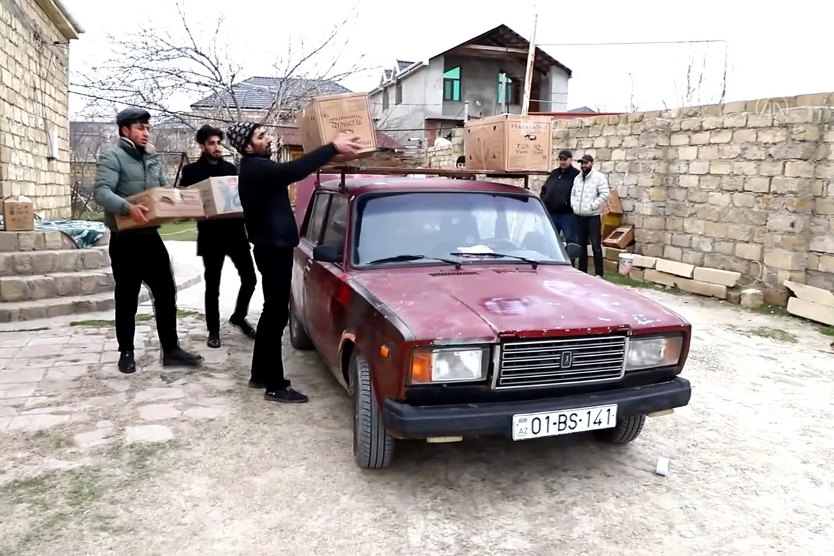 Türkiyəyə yardım apararkən fotosu çəkilən Sərvər qardaş ölkəyə gedəcək - VİDEO