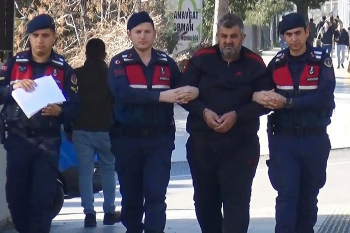 Türkiyədə zəlzələ ilə bağlı daha bir həbs - Oteldə tutuldu - FOTO