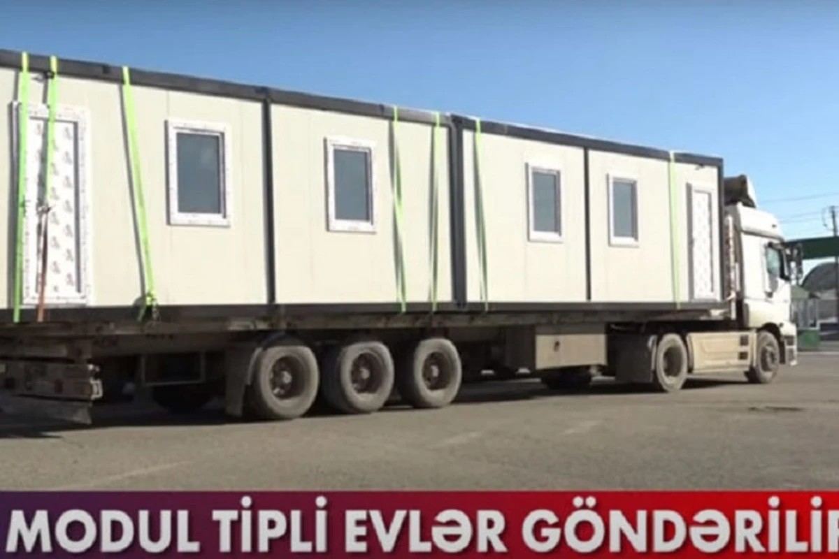 Türkiyəyə modul tipli evlər göndərilir - VİDEO