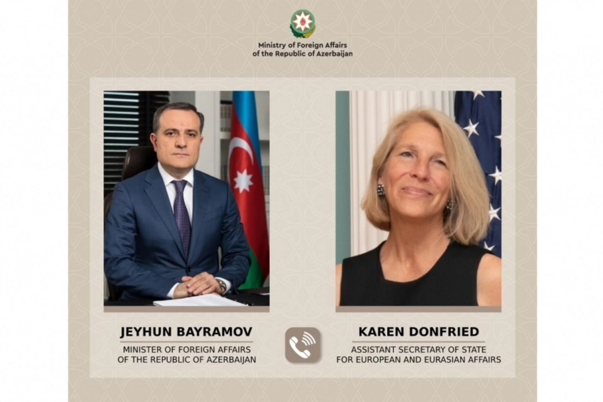 Ceyhun Bayramov Karen Donfridlə telefonla danışıb