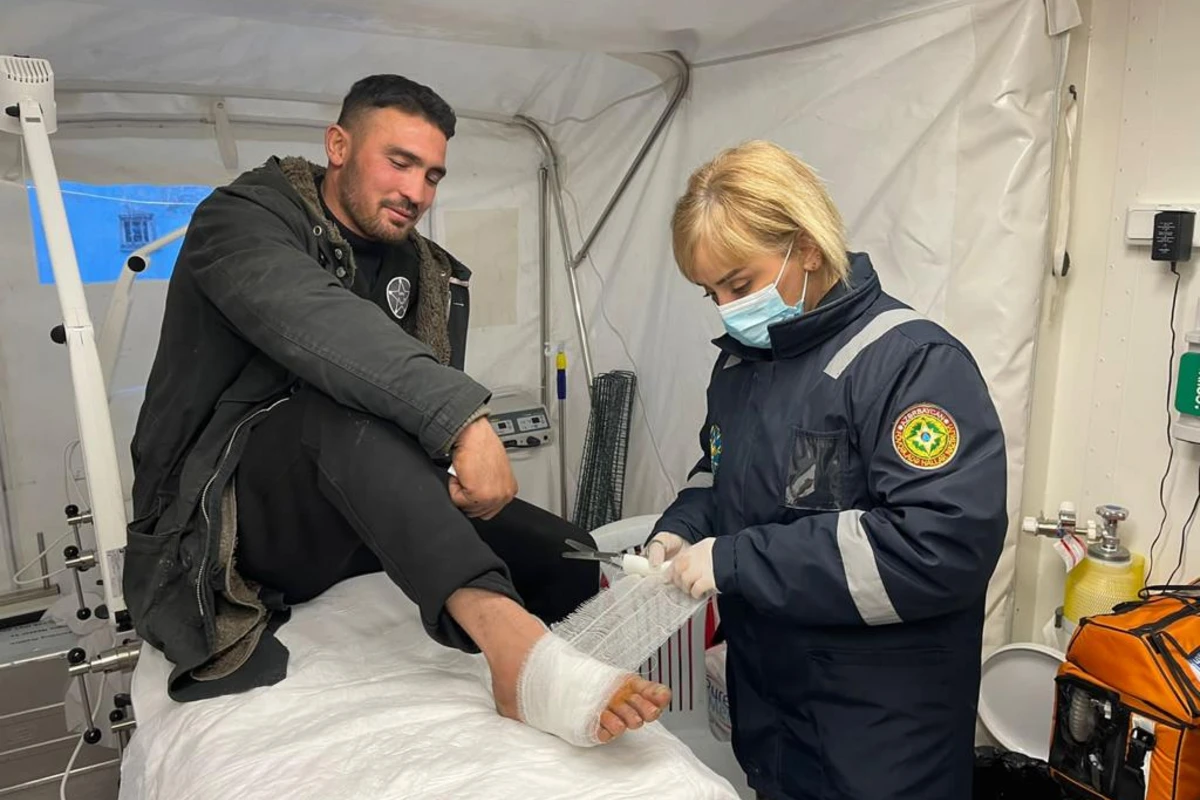 FHN-in Türkiyədəki mobil səhra hospitallarında 729 nəfərə tibbi xidmət göstərilib - FOTO/VİDEO
